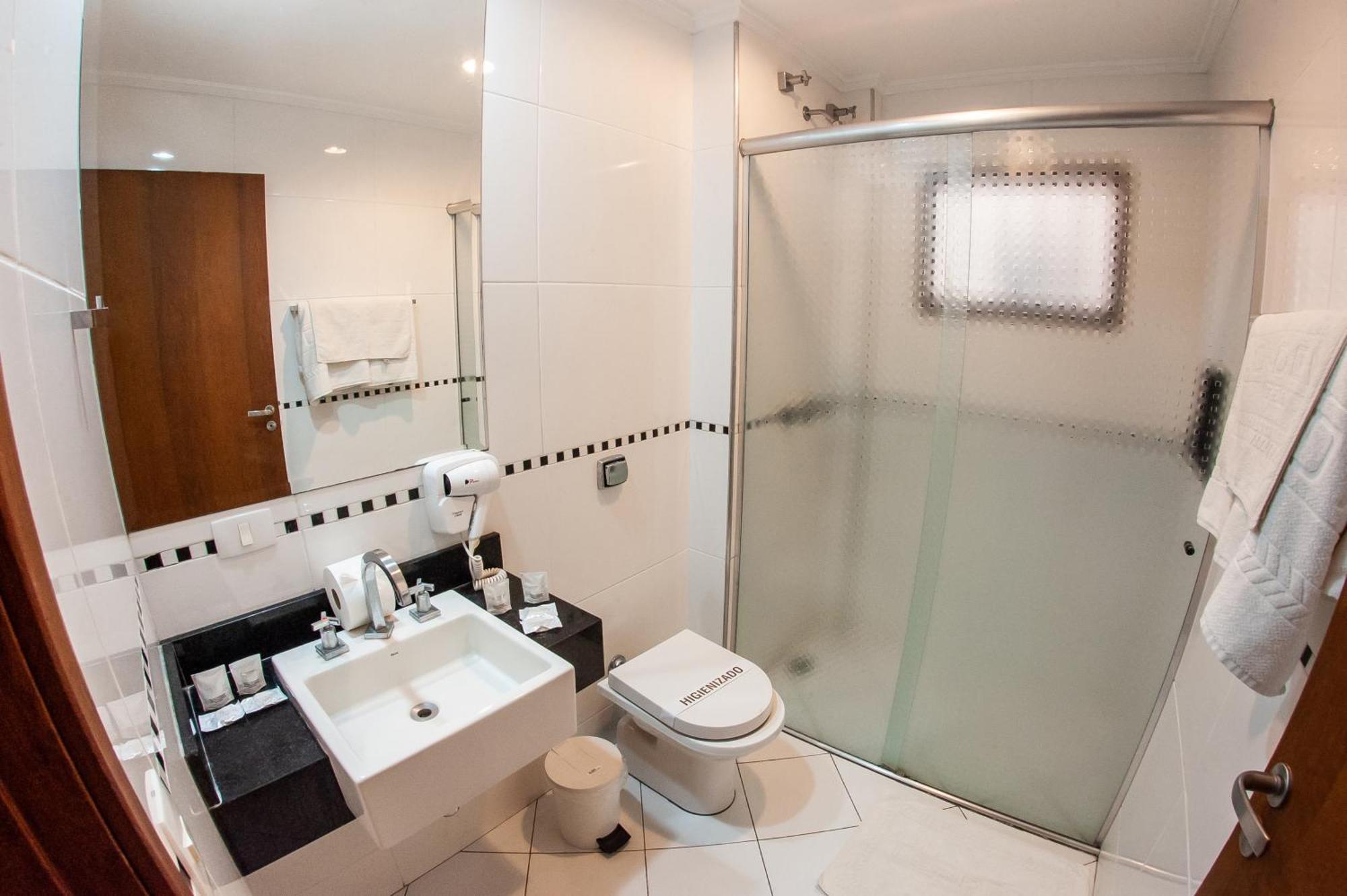 London Hotel Londrina Room photo