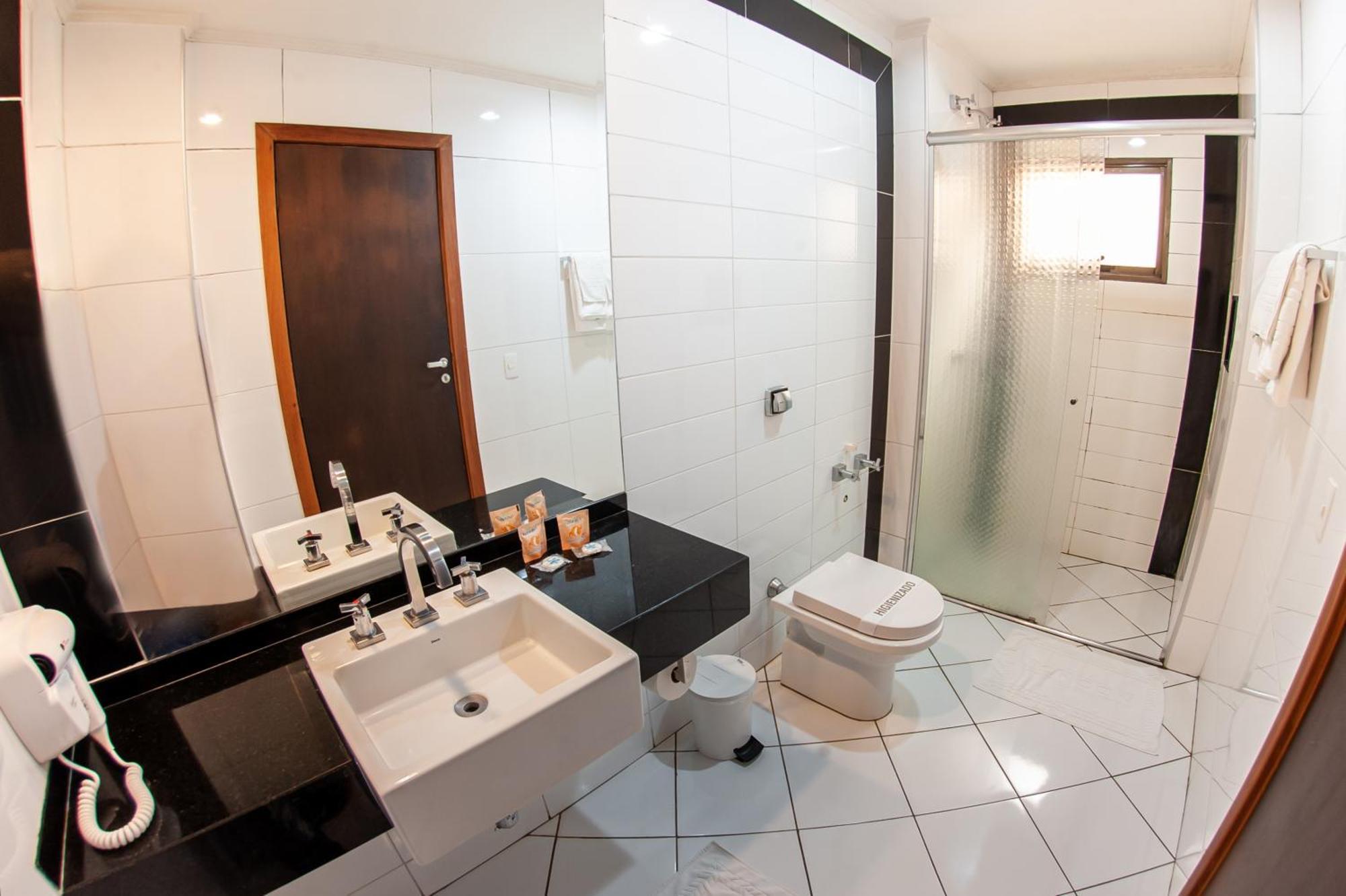 London Hotel Londrina Room photo